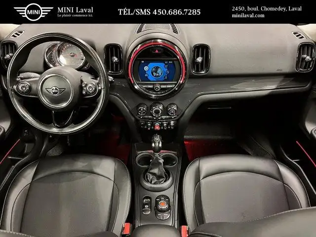 2019 MINI Countryman Cooper | Toit pano | Sièges avant in Cars & Trucks in Laval / North Shore - Image 27