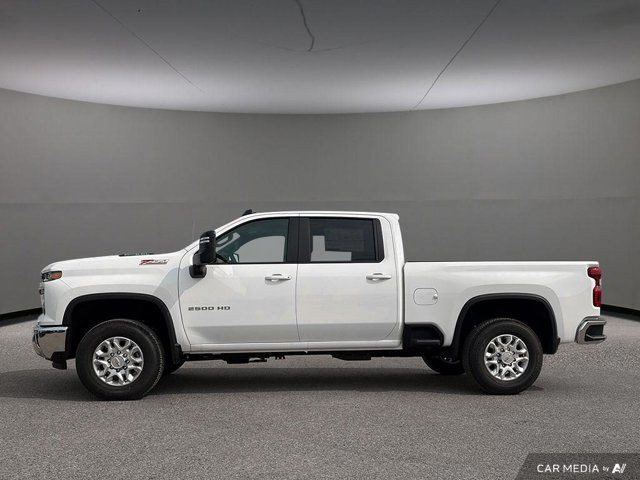 2025 Chevrolet Silverado 2500HD LT | Apple Carplay dans Autos et camions  à Saskatoon - Image 2