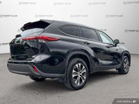 Snatch a bargain on this 2020 Toyota Highlander XLE before someone else takes it home. Spacious yet... (image 6)
