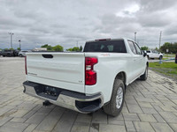 2023 Chevrolet Silverado 1500 LT Crew Cab 4WD with the 2.7L and only 62,000kms. Nicely equipped with... (image 4)