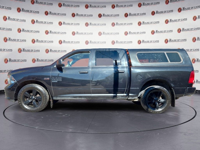 2019 Ram 1500 Classic RAM 1500 Classic Hemi 5.7 4x4 Crew Cab 5'7 in Cars & Trucks in Calgary - Image 2