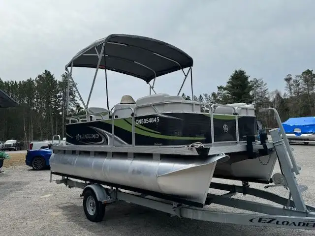 2017 17' LEGEND SPLASH PONTOON 30HP 4-STROKE in Powerboats & Motorboats in Peterborough - Image 19