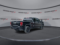 IntelliBeam automatic high beam on/off (Included and only available with (PDI) GMC Pro Safety.),Fog... (image 7)