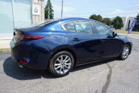 SAFETY INCLUDED FREE ACCIDENT LOCAL ONTARIO CAR MAZDA SERVICE RECORDS LOW KMS Clean Mazda 3 with Aut... (image 6)