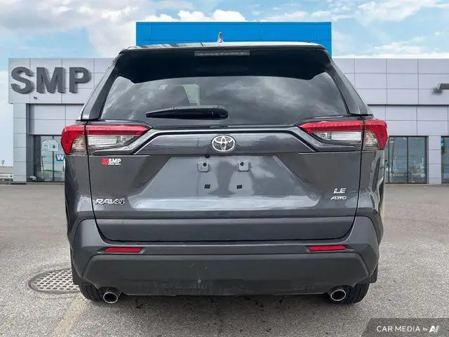 2022 Toyota RAV4 LE | AWD | Heated Seats | Back Up Cam in Cars & Trucks in Saskatoon - Image 5