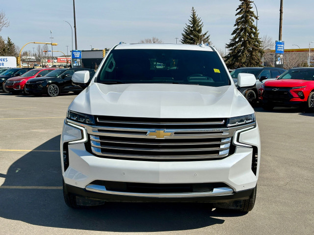2023 Chevrolet Suburban High Country HIGH COUNTRY - 6.2L - HEATE in Cars & Trucks in Regina - Image 2