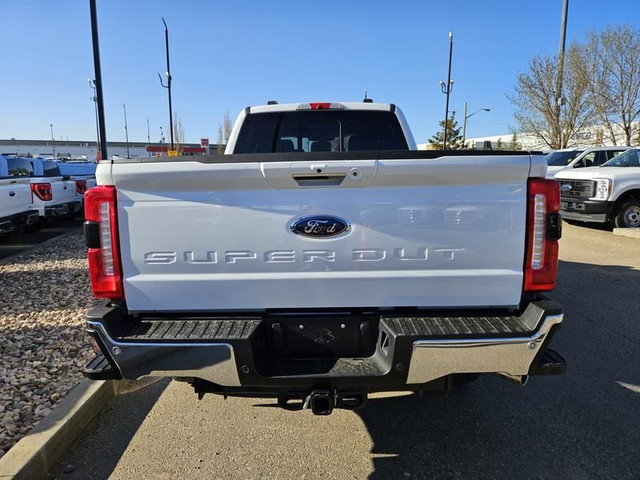 2023 Ford Super Duty F-250 SRW LARIAT in Cars & Trucks in St. Albert - Image 4