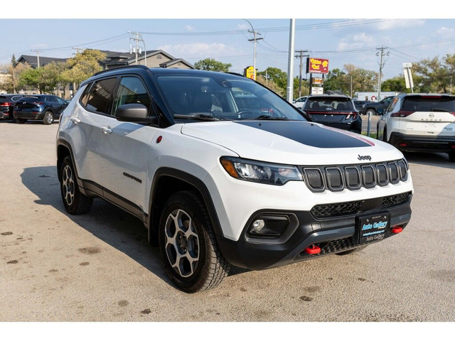 2022 Jeep Compass TRAILHAWK 4x4 | REMOTE START | HTD SEATS/WHEEL in Cars & Trucks in Winnipeg - Image 2