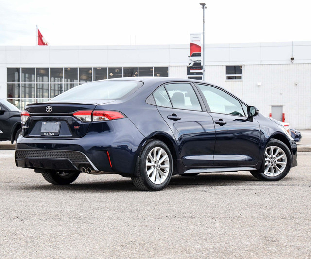2021 Toyota Corolla SE 2 SET OF TIRES & RIMS | CLEAN CARFAX in Cars & Trucks in City of Toronto - Image 4