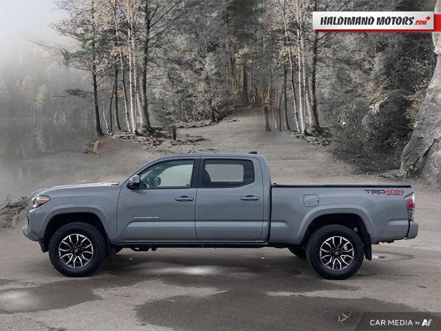 2021 Toyota Tacoma in Cars & Trucks in Hamilton - Image 2