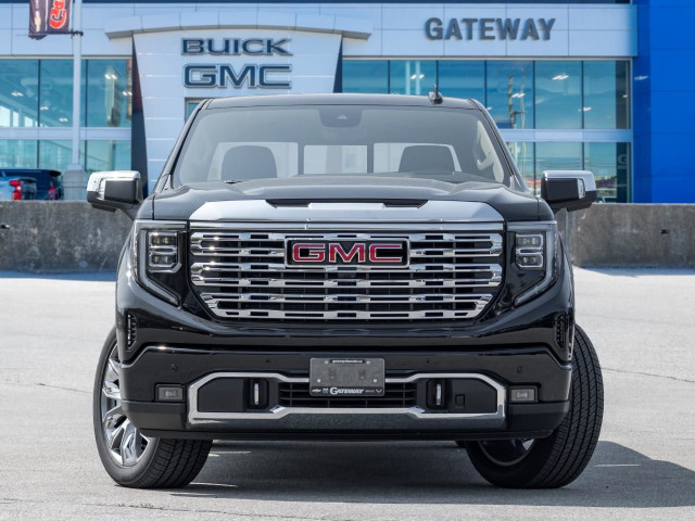 2025 GMC Sierra 1500 Denali in Cars & Trucks in Mississauga / Peel Region - Image 2
