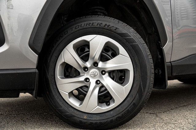2021 Toyota RAV4 LE AWD in Cars & Trucks in Mississauga / Peel Region - Image 4