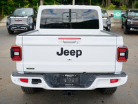 2022 Jeep Gladiator High Altitude Luxury Meets Off-Road Capability REFINED POWER & PERFORMANCE 3.6L... (image 2)