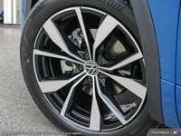 This Volkswagen Atlas boasts a Intercooled Turbo Regular Unleaded I-4 2.0 L/121 engine powering this... (image 8)