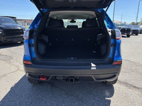 Clean Car Fax**One Owner Vehicle**Jeep**Cherokee**Trailhawk**3.2L**V6**4x4**Heated Seats**Heated Ste... (image 9)