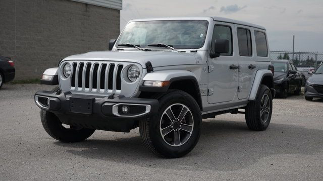 2023 Jeep Wrangler Sahara 4x4 | Navigation | Apple CarPlay |S in Cars & Trucks in Guelph - Image 3