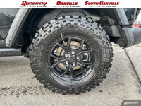 2025 JEEP WRANGLER WILLYS 4X4 Black Exterior Black Cloth Low Back Bucket Seats 3.6L V6 Engine - Park... (image 5)