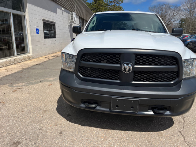 2018 RAM 1500 ST CLEAN CARFAX!! PRICED TO MOVE! CALL NOW! in Cars & Trucks in Annapolis Valley - Image 3