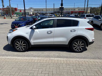 2018 Kia Sportage EX Premium AWD - In White - Panoramic roof - Touch screen - Keyless entry - Push b... (image 6)