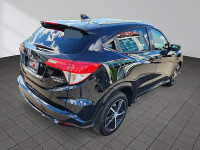The Honda HR-V Sport all-wheel drive is a well-equipped vehicle that offers a range of features for... (image 2)