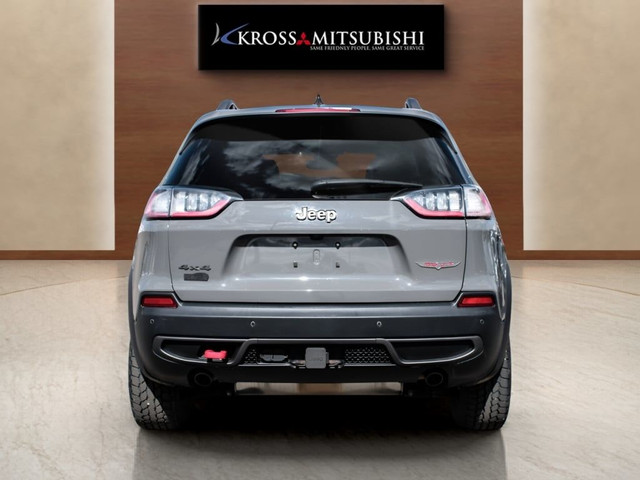 2019 Jeep Cherokee Trailhawk in Cars & Trucks in Edmonton - Image 4