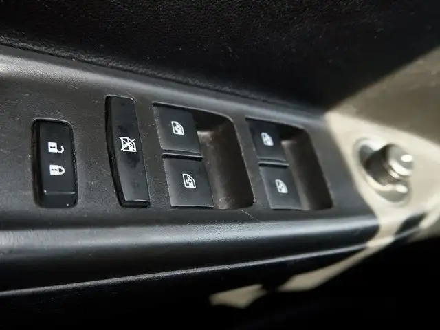 2022 Chevrolet Spark 1LT | Backup Cam | Cloth Interior dans Autos et camions dans Ville d’Edmonton - Image 13