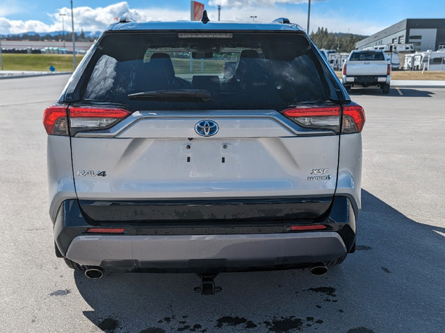 2019 Toyota RAV4 Hybrid XSE Tech AWD - HYBRID - 2.5L - 4 CYLINDE in Cars & Trucks in Cranbrook - Image 4