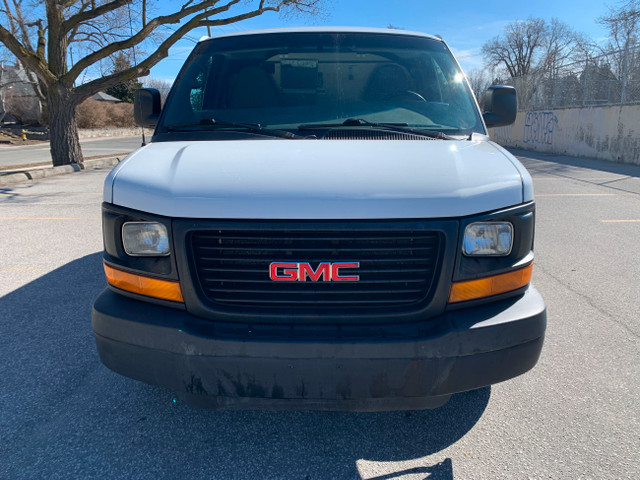 2014 GMC Savana Cargo Van RWD 3500 135 With Shelving & Divider in Cars & Trucks in City of Toronto - Image 2