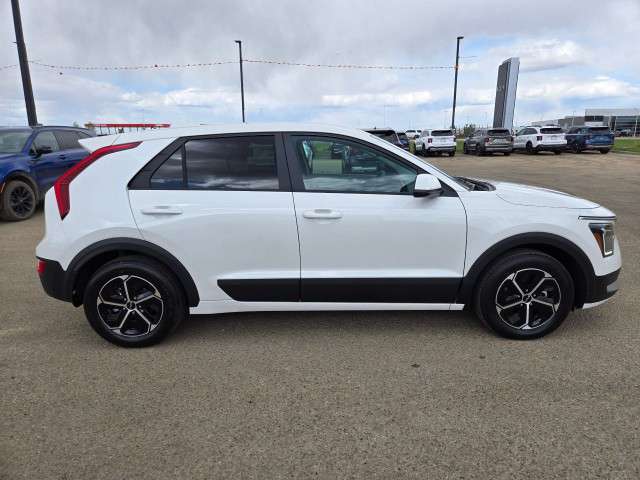 2025 Kia Niro Plug-In Hybrid in Cars & Trucks in Grande Prairie - Image 3