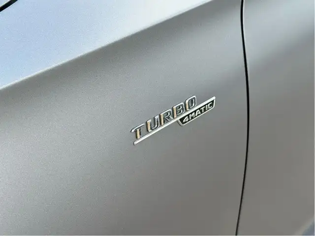 2022 Mercedes-Benz A-Class A35 AMG Hatchback|Loaded|Certified|Wa dans Autos et camions dans Ville de Toronto - Image 9