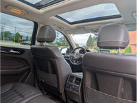 ** APPLE CAR PLAY *** 360 CAMERA *** HEATED SEATS ** PANORAMIC ROOF *** *SAFETY CERTIFICATION INCLUD... (image 9)