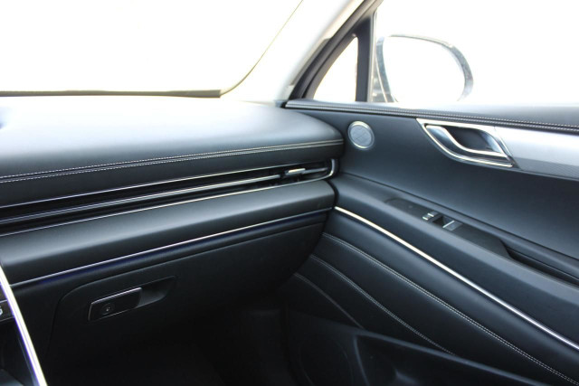 2024 Genesis GV80 2.5T Advanced in Cars & Trucks in Mississauga / Peel Region - Image 4