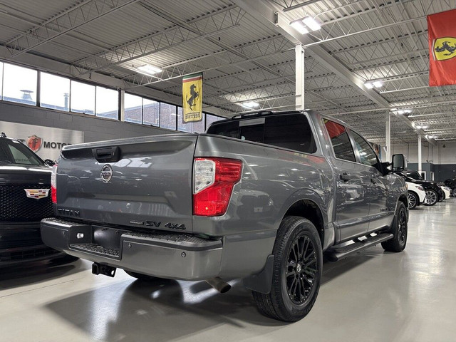 2018 Nissan Titan SV Midnight Edition|V8|4X4|CREW|NAV|HEATEDSEAT in Cars & Trucks in City of Toronto - Image 4