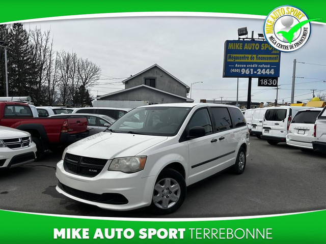 RAM Cargo Van Empattement de 119 po 2012 à vendre in Cars & Trucks in Laval / North Shore