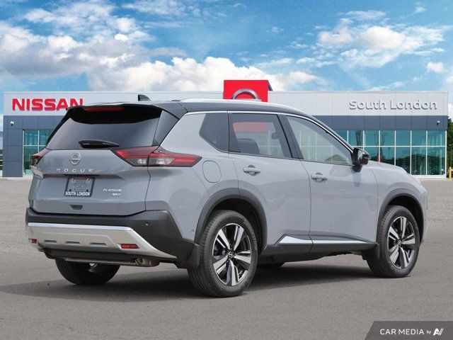 2023 Nissan Rogue Platinum in Cars & Trucks in London - Image 3