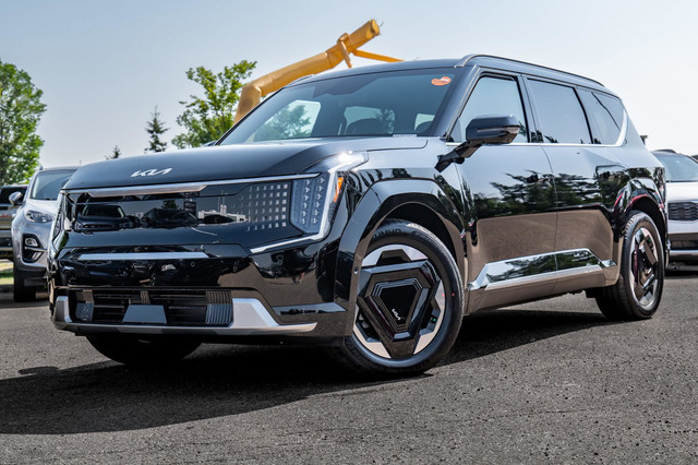 2026 Kia EV9 Land w/Premium Package Land w/Premium Package AWD in Cars & Trucks in Edmonton