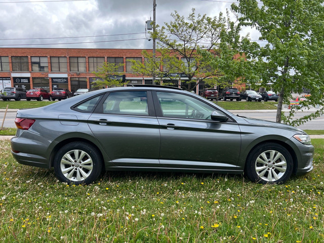 2019 Volkswagen Jetta HIGHLINE MANUAL PANO ROOF CARPLAY BSM B/U  in Cars & Trucks in City of Toronto - Image 4