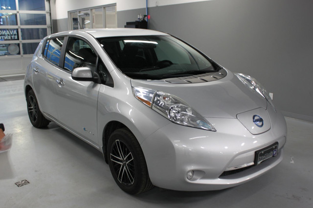 2016 Nissan Leaf S AUTO A/C CRUISE CONTROL GROUPE ÉLECTRIQUE in Cars & Trucks in West Island - Image 3