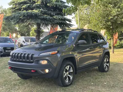 Auto4950 PRENEZ UN RENDEZ-VOUS / BOOK AN APPOINTMENT 514-466-1212 ou 514-495-0444 ext 1. 2014 JEEP C...