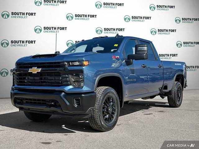 2025 Chevrolet Silverado 3500HD Work Truck 4WD Crew Cab | Z71 in Cars & Trucks in Strathcona County