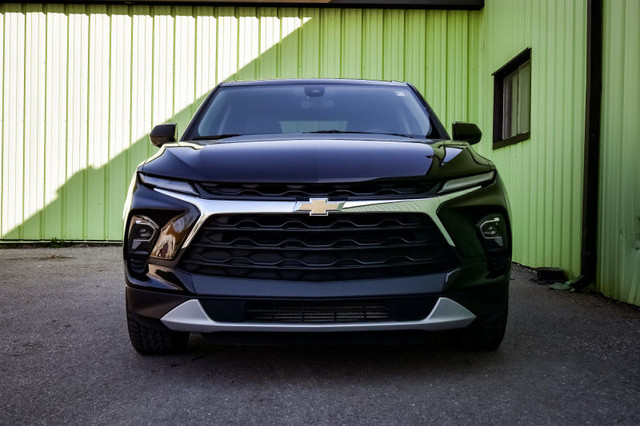 2023 Chevrolet Blazer LT • HEATED SEATS • LANE KEEP ASSIST • CP/ in Cars & Trucks in Kingston - Image 4