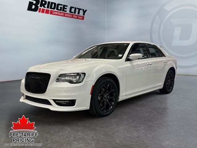 2023 Chrysler 300 Touring-L 3.6L V6 - AWD - Panoramic Sunroof... in Cars & Trucks in Lethbridge