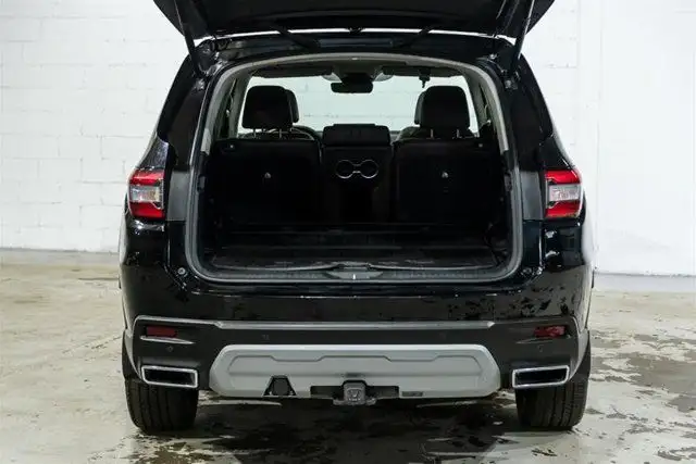 2023 Honda Pilot Touring AWD | Premium | Accès Confort in Cars & Trucks in City of Montréal - Image 7