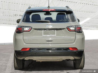 Advertised price based on finance purchase. 2024 Jeep Compass Limited AWD. One Owner. No Accidents.... (image 3)