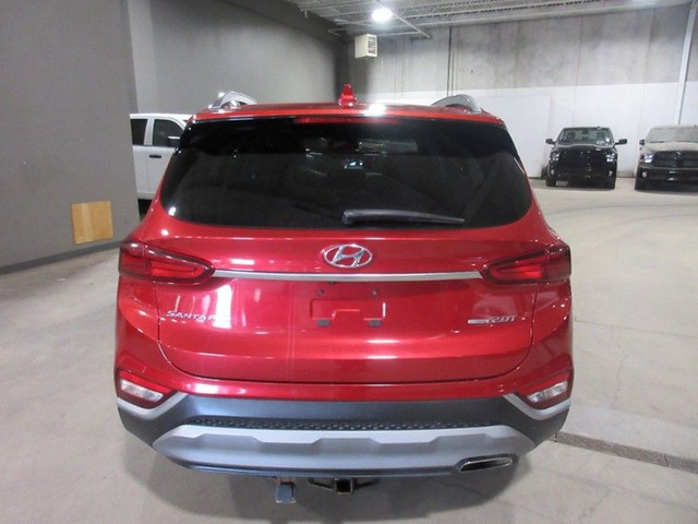 2019 Hyundai Santa Fe 2.0T Luxury AWD in Cars & Trucks in Ottawa - Image 3