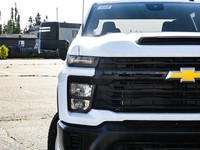 Welcome To Sherwood Park Chevrolet. The #1 Volume Chevrolet Dealer in Canada. This Chevrolet SILVERA... (image 4)