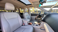 WE ARE CANADA'S MOTORS PLACE :) 2011 TOYOTA HIGHLANDER w/ 197,053 km !!!! 3.5L V6 270HP AWD 7 PASSAN... (image 9)