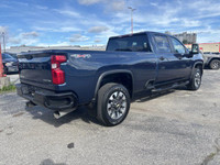 Clean Car Fax**Chevrolet**Silverado**2500HD**6.6L**Diesel**4x4**40/20/40 Bench Seat**Touchscreen**Ba... (image 7)