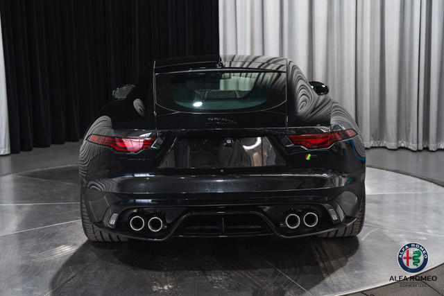 2023 Jaguar F-TYPE P575 R 575 HP | ONE-OWNER | CLEAN TITLE in Cars & Trucks in Edmonton - Image 4