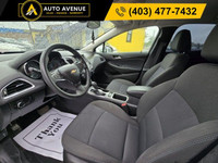EFFICIENCY MEETS MODERN STYLE THIS 2018 CHEVROLET CRUZE 4DR SEDAN 1.4L LT W/1SD OFFERS A BALANCED CO... (image 9)